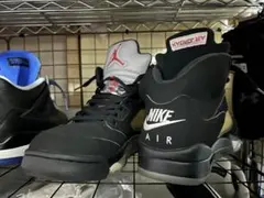 噂*年様 Air Jordan 5 black metallic 1500円スタ