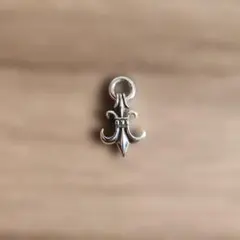 BIG HAND ビッグハンド 18K×SILVER 三日月形ペンダント - メルカリ