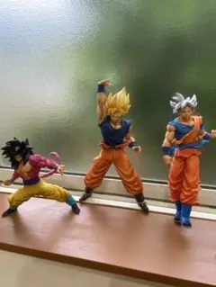 箱なし ドラゴンボール 孫悟空FES フィギュア 3種セット 如意棒 箱なし ドラゴンボール 孫悟空FES フィギュア 3種セット 如意棒 - メルカリ