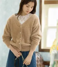 ビス フェザーヤーンカーディガン
