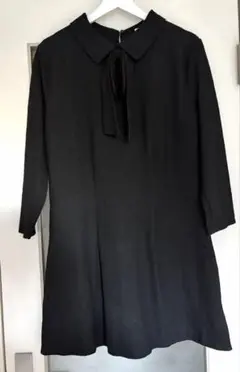 ブラック 襟付きリボンワンピース