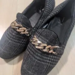 Item thumbnail for item 5288e3e8-aedb-4c18-a15c-984e79ca0a71