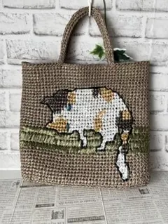 ハンドメイド毛糸モチーフバッグ(肉球 ベージュ 革タグ付) - メルカリ