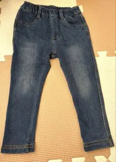 Item thumbnail for item ad407158-4285-4704-987a-26723f8e1ed1