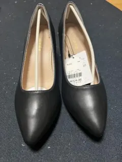 SHOO-LA-RUE 黒パンプス24.5cm