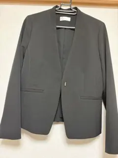 index ブラック ノーカラージャケット 40/L