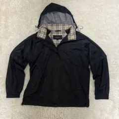 【極美品】バーバリーゴルフ 2way ナイロンジャケット ノバチェック M 黒のサムネイル