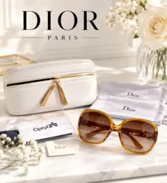 2026年最新】dior サングラスケースの人気アイテム - メルカリ
