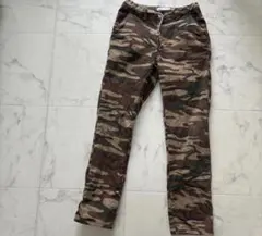 ZARA 迷彩柄 ロングパンツ 10 (140cm)