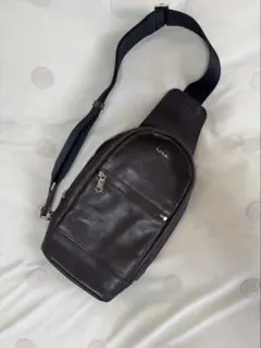 美品ポールスミス（Paul Smith）ボディバッグ（ブラウンレザー）