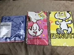 スヌーピー　ハンドタオル　4枚セット