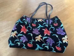 Item thumbnail for item 1992e13d-975d-46e1-b3e1-af001b6f9a42