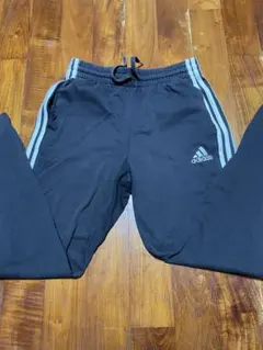 adidas トレーニングパンツ ブラック 3本ライン