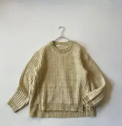 コンジェペイエ conges payes ニット