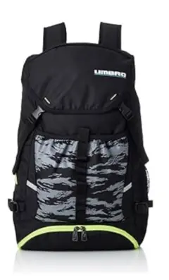 UMBRO バックパック ブラック 迷彩柄 スポーツのサムネイル