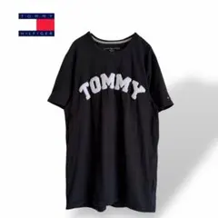 【トミーヒルフィガー】立体ロゴTシャツ 黒 S ユニセックス可