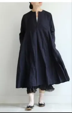 nest Robe ネストローブ Vネックノースリーブ切り替えワンピース 