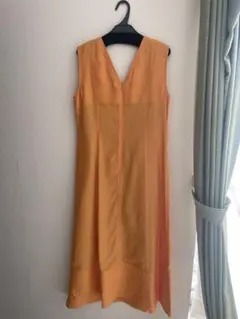 春色✨Diagram✨オレンジ Vネックロングワンピース ベルト付き