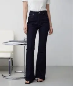 AZUL by moussy フレアデニム