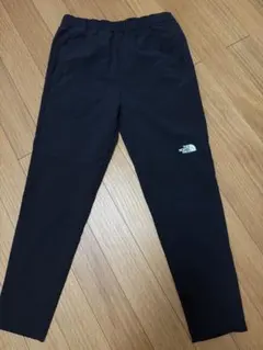 ノースフェイスカーゴパンツ