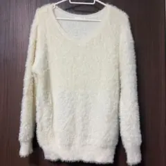 Vネック シャギーニット ホワイトのサムネイル