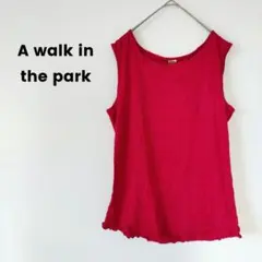 A walk in the park 赤 タンクトップ　メロウ　ノースリーブ