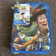 新品未使用品DisneySTORE Toy Story 文房具セット30ピース