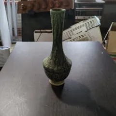 緑色ストライプ陶器花瓶 高さ24.5cm