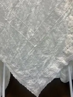 ZARAHOME ジャガードのフリル付きベッドカバー ホワイト - メルカリ