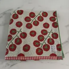 【新品】SEASONREASON バスタオル トマト柄　綿100% 野菜のサムネイル