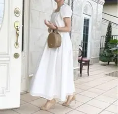 新品同様試着のみ⭐︎TSURU by MARIKO OIKAWAリネン　ワンピース 新品同様試着のみ⭐︎TSURU by MARIKO OIKAWAリネン ワンピース