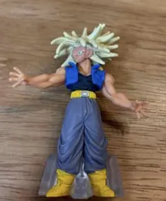 【希少】ドラゴンボール トランクス フィギュア 超サイヤ人 約9cm 当時物