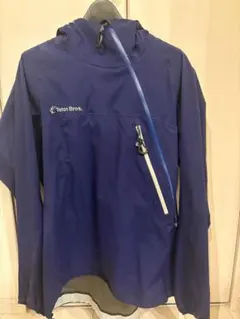 Item thumbnail for item 30361a72-4105-4b69-9fa0-b0476655398c