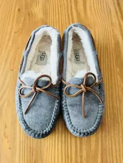 新品未使用 UGG モカシン グレー 24cm - メルカリ