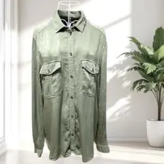 AMERICAN EAGLE OUTFITTERS 長袖　シャツ　ゆったり