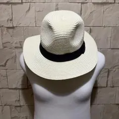 GU ホワイト ストローハット 黒リボン付きのサムネイル