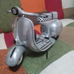 ③再生産 ベスパET-3 スペアタイヤ ホルダー　ミラー スペアタイヤホルダー VespaSprint/GTR/ET3 – BENERICAMBI