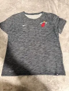 Item thumbnail for item 555b00b8-f134-4c03-b087-87bd04dfef7b