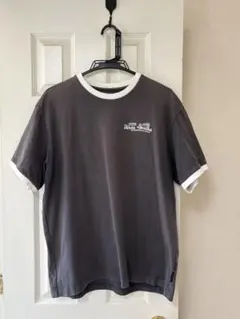 TARAS BOULBA Tシャツフロントロゴ バックキャンプデザイン Lサイズのサムネイル