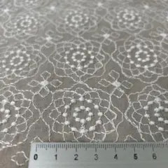 Wガーゼ刺繍生地残布　縦50cm×横90cm
