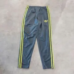 アディダス トラックパンツ ファイヤーバード グレー 黄色 古着 17853