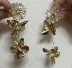 【イヤリング】ウェディング お花モチーフゴールドゆらゆらイヤリング