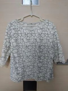 スーツブラウス　レースカットソー　スピックアンドスパン