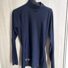 Under Armour ネイビー ハイネック アンダーシャツ