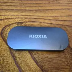 KIOXIA EXCERIA PLUS 外付けSSD 本体のサムネイル
