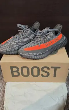 YEEZY BOOST 350 V2 カーボンベルーガのサムネイル