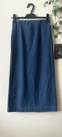 ユニクロ　デニムジャージーナローロングスカート