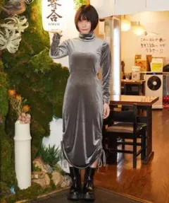 定価6600円　新品タグ付き　VeLV サイドスリットベロアワンピース