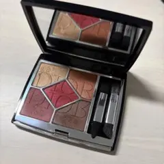 Dior アイシャドウ　サンククルールクチュール　889