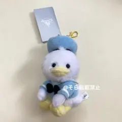 ドナルド ぬいぐるみキーホルダー・キーチェーン ぺたん おすわり